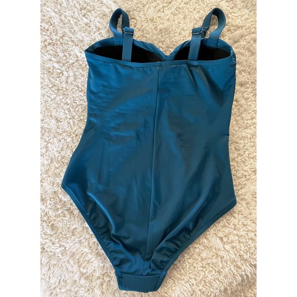 Women's Sweetheart Neck Seamed One Piece Swimsuit - Shape + Style™ by Aqua Green - Picture 2 of 9